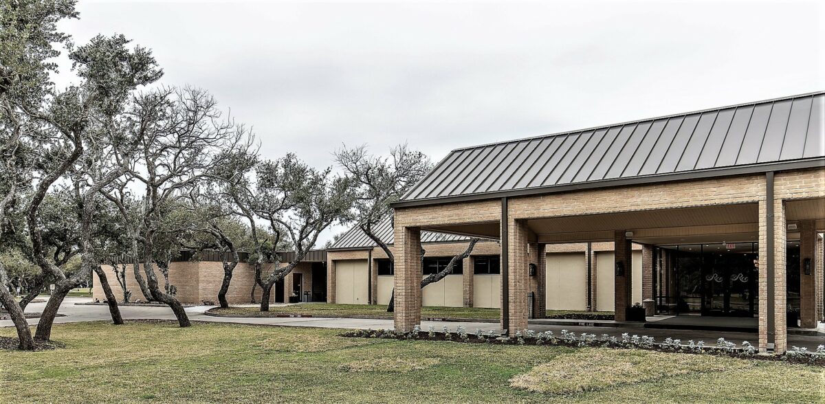 Recently Completed Rockport Country Club in Texas PHX Architecture